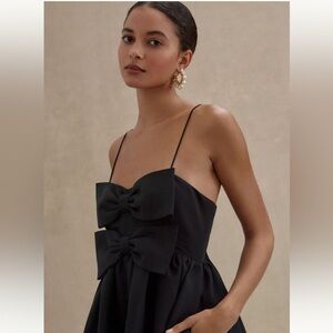 NWT Sachin & Babi Sloane Taffeta Double-Bow Pleated
Midi Dress Size 6